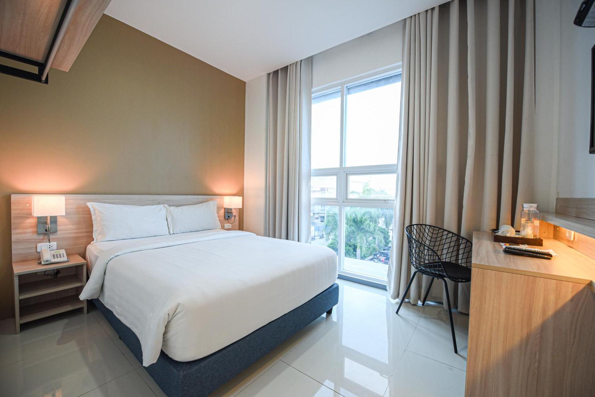 Figtree Hotel Iloilo Extérieur photo