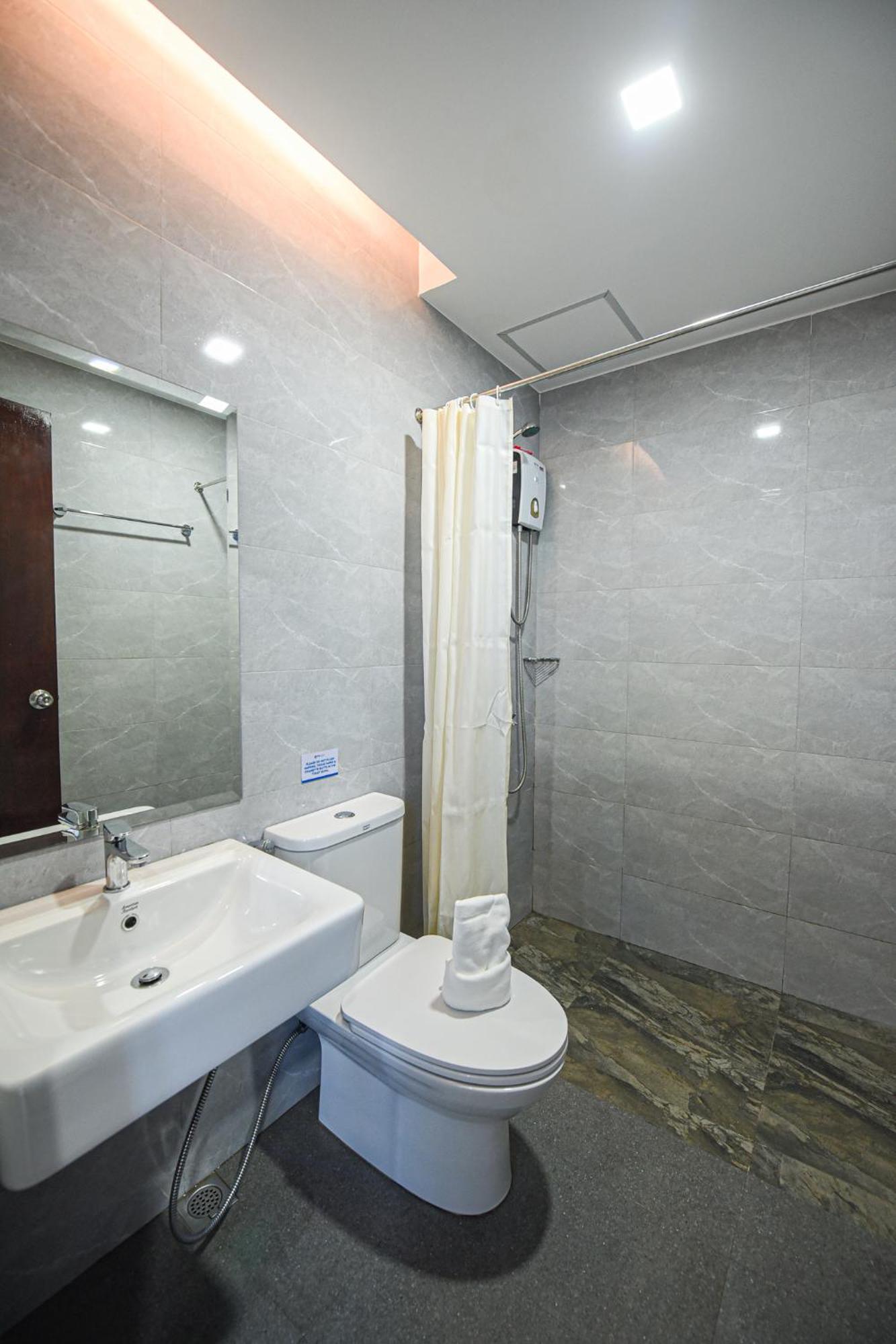 Figtree Hotel Iloilo Extérieur photo