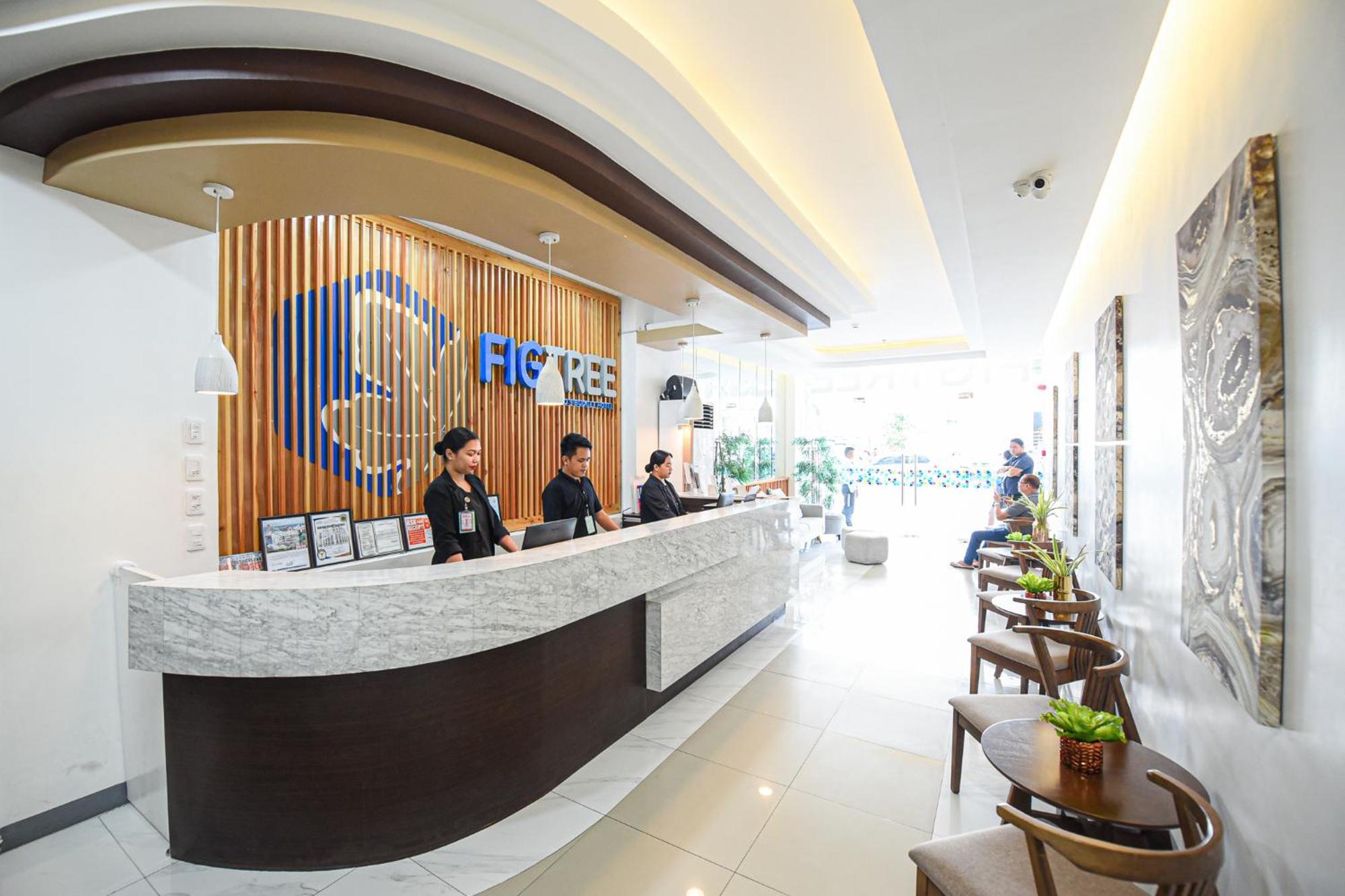 Figtree Hotel Iloilo Extérieur photo